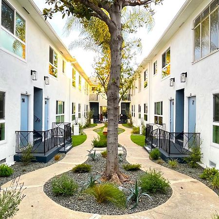 Hollywood/Thai Town Courtyard Apartment Los Angeles Bagian luar foto
